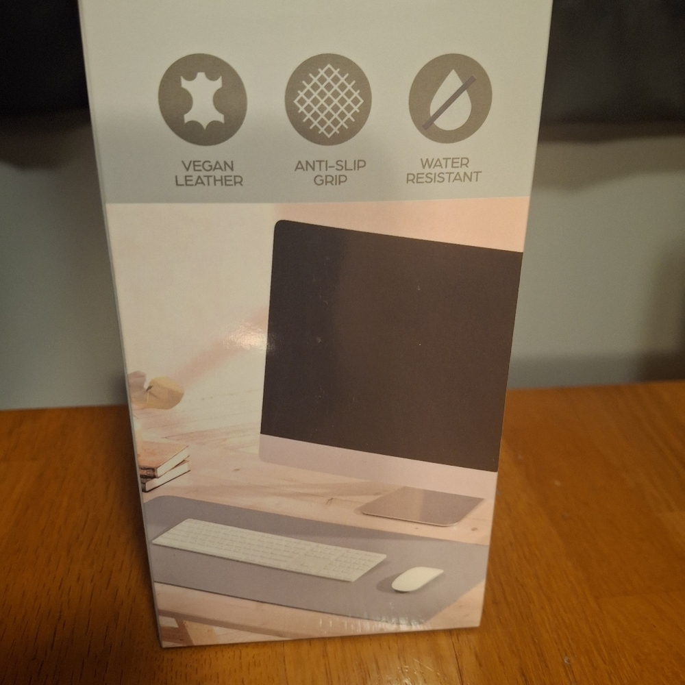 Hype Faux Leather Desk Mat - Picture 11 of 14